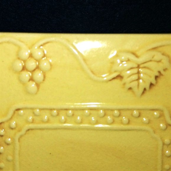 Trivets Embossed Fruit Vine Pattern Vintage Ceramic Yellow Set of 4 - Picture 6 of 8
